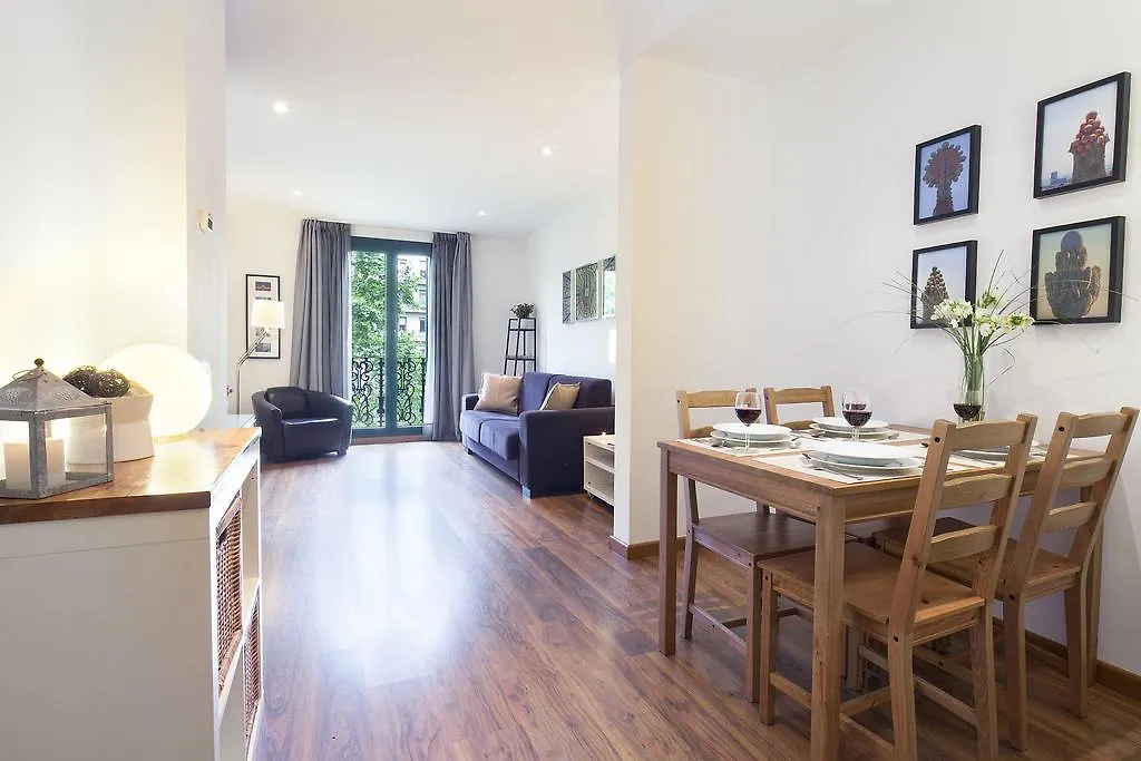 ***  Passeig De Gracia Otel Barselona İspanya